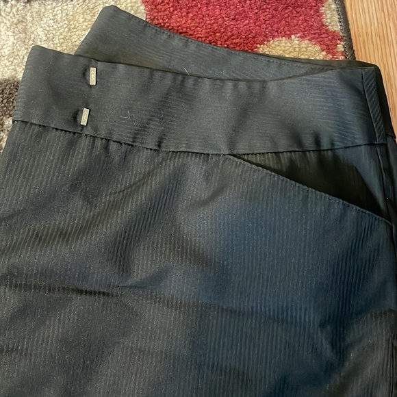 Black striped pants - Picture 2 of 3